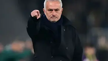 Konuşmalar ortaya çıktı! Mourinho, Rangers maçından sonra soyunma odasını inletmiş