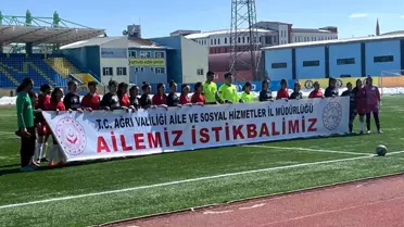 Ağrı Aile ve Sosyal Politikalar Gençlik ve Spor Kulübü Kadın Takımı, Silopi Belediyesi Spor Kulübü'nü 2-1 mağlup etti