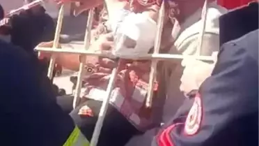 Sivas'ta Korkuluğa Saplanan Çocuk Hastaneye Kaldırıldı