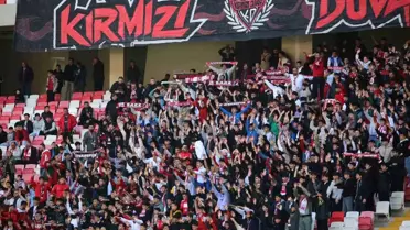 Sivasspor Taraftarları Takımını Yalnız Bırakmadı