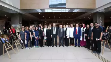 Başkan Bozbey, Tıp Bayramı’nda Sağlık Çalışanlarını Ziyaret Etti
