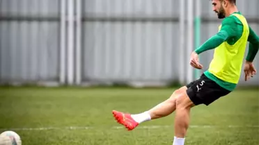 Bursaspor'un Kuşadasıspor Maçı Hazırlıkları Devam Ediyor