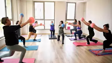 Konyaaltı Belediyesi'nden Ücretsiz Spor Kursları