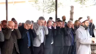 Özkan Altun'un Annsi 92 Yaşında Hayatını Kaybetti