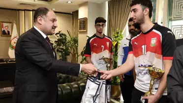 Şanlıurfa Büyükşehir Belediyespor Erkek Voleybol Takımı 5 Kategoride Şampiyon Oldu