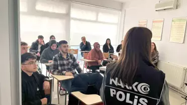 Sinop'ta Narkotik Eğitimi