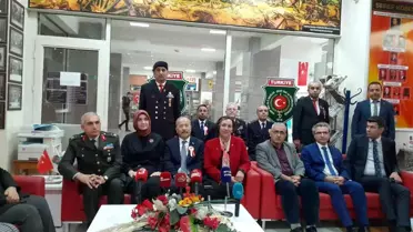 Vali Yiğitbaşı şehitler derneğini ziyaret etti