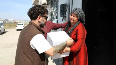 Ogün Ağabey, İhtiyaç Sahiplerine Yardım Eli Uzatıyor
