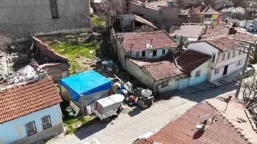 Ev Sahibine Direnmedi, Çadıra Taşındı