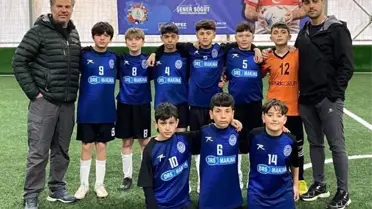 Körfez'de Mini Futbol Turnuvası Başladı