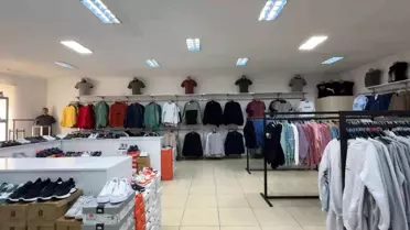 Sincan Belediyesi'nden İhtiyaç Sahibi Çocuklara Bayram Hediyeleri