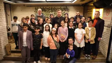 Vali Aydoğdu Öğrencilerle Bir Araya Geldi