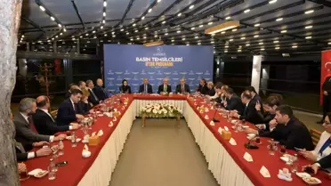 Bakan Uraloğlu basın mensupları ile iftarda bir araya geldi