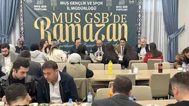 Muş'ta Gençlerle Ramazan İftarı