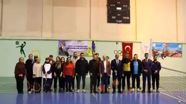 Oltu'nun Kurtuluşu Anısına Tenis Turnuvası Düzenlendi