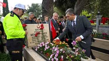 Bayramı arefesinde şehitler kabirleri başında dualarla anıldı