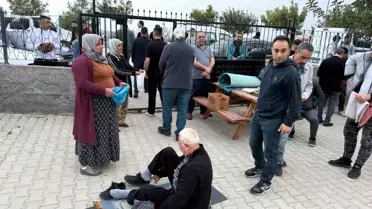 Bayram Namazı Sonrası Dilenci İsyanı