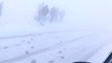 Palandöken'de Araçlar Mahsur Kaldı