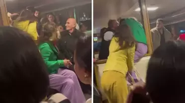 Kadınların saç saça baş başa kavgası vapuru birbirine kattı