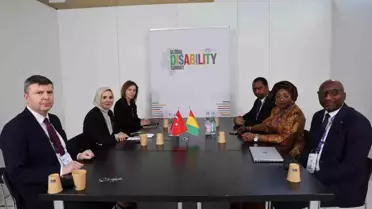 Bakan Göktaş, Berlin'de Filistin, Kongo, Gine ve Cezayirli bakanlar ile ikili görüşmelerde bulundu
