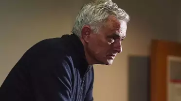 Rekora koşuyor! Mourinho, gördüğü kartlarla futbolcularını solladı