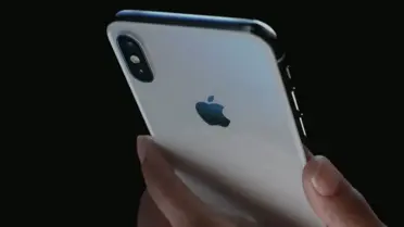 Trump'ın kararı iPhone fiyatlarını vuracak! Konuşulan zam oranı hayli yüksek