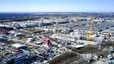 Kocasinan Belediye Başkanı Çolakbayrakdar, Bauma Fuarı'nda Kayseri'ye Yatırımlar İçin Teknolojik İncelemelerde Bulundu