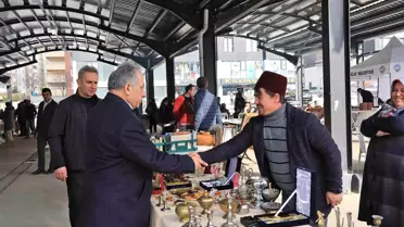 Antika Pazarı Nisan Ayında Nostalji Yaşatmaya Devam Ediyor