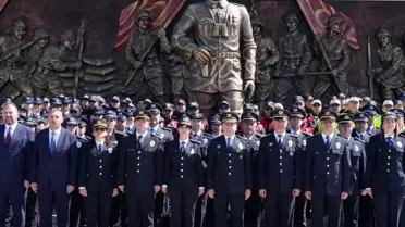 Çanakkale'de Polis Haftası sebebiyle Şehitler Abidesi ziyaret edildi