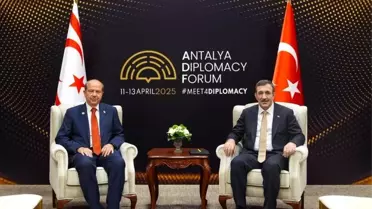 Yılmaz ve Tatar KKTC'nin Statüsü Üzerine Görüştü