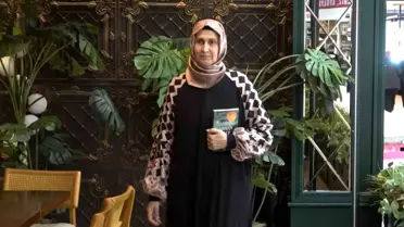 Safiye Çetinkaya'nın İslam İle Barışma Yolculuğu