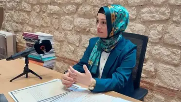 Belediyelerde söyleşiler yapan tarihçi-yazar diplomasız çıktı iddiası
