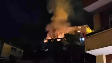 Zonguldak'ta Yangın: Bir Ölü, İki Ev Ziraret