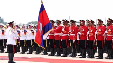 Xi Jinping Kamboçya'da