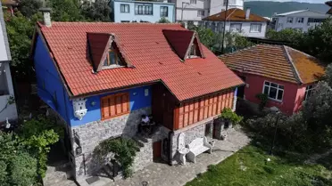 Ahşap Ustalığı ile Tarihi Yapıları Yeniden Yaşatıyor