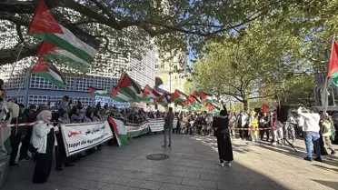 Berlin'de Filistin Saldırılarına Protesto