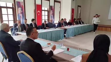 Boyabat'ta Sahipsiz Hayvanlar Toplantısı