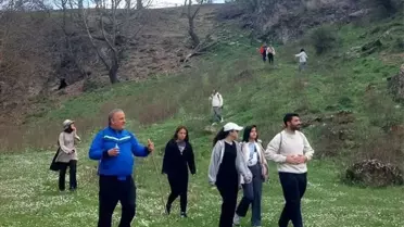 Öğretmenler Orhaneli'nde Doğa Yürüyüşü Yaptı