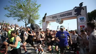 Troya Yarı Maratonu Başladı