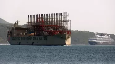Enerji Üretim Kapasiteli Gemiden Çanakkale Geçişi