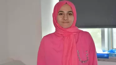 Bebek anne karnında operasyonla sağlık buldu