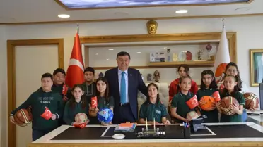 Öğrencilere Makam Devir Teslimi