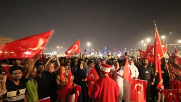 Doha'da Mehter Yürüyüşü ve Horon Gösterisi
