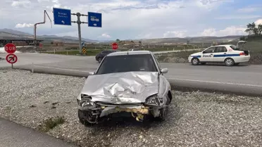 Hisarcık'ta Otomobil Kazası: 1 Yaralı