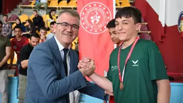 Seydişehir'de Bilek Güreşi Müsabakaları