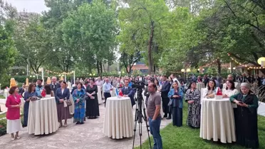 Özbekistan'da Nevruz Kutlaması