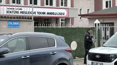 Öğrenci öğretmeni darbetti