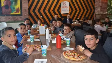 Köy Çocuklarına Pizza İkramı