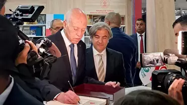 Tunus'ta 39. Kitap Fuarı Başladı