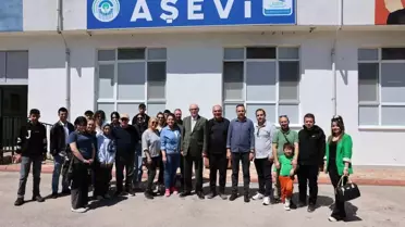 Başkan Kurt, Aşevi'ni Ziyaret Etti ve Ekonomik Krize Dikkat Çekti